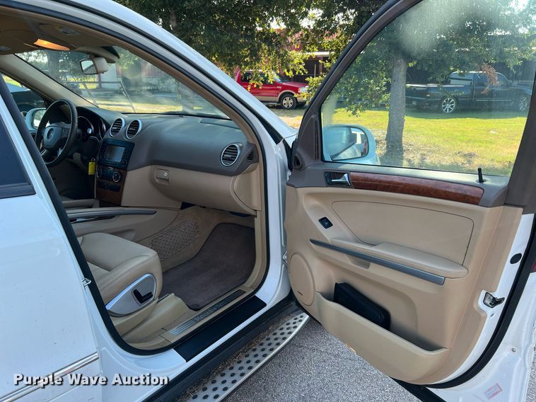 image for item LF9368 2008 Mercedes Benz ML350  SUV
