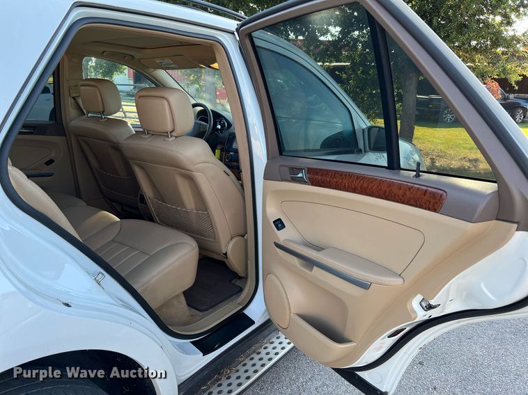 image for item LF9368 2008 Mercedes Benz ML350  SUV