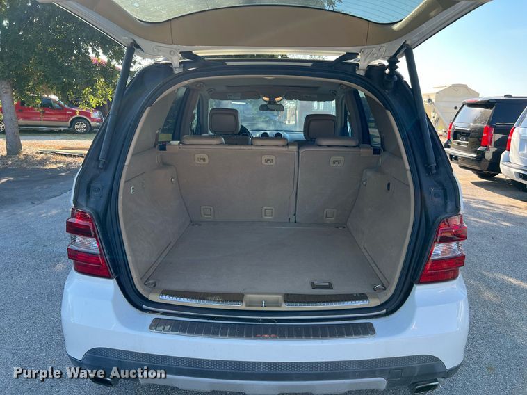 image for item LF9368 2008 Mercedes Benz ML350  SUV