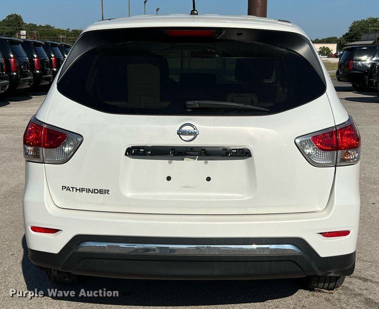image for item LF9369 2014 Nissan Pathfinder  SUV