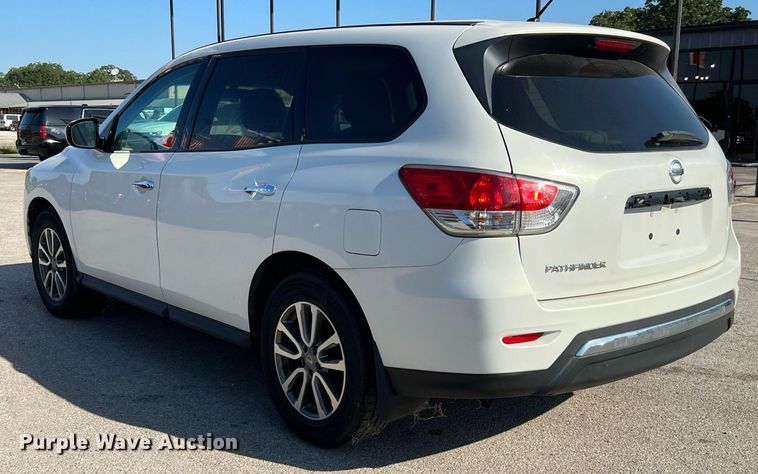 image for item LF9369 2014 Nissan Pathfinder  SUV