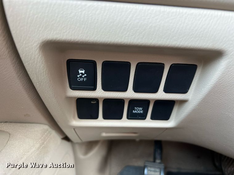 image for item LF9369 2014 Nissan Pathfinder  SUV