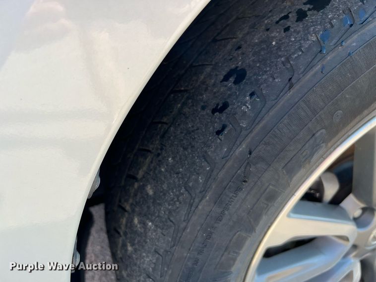 image for item LF9369 2014 Nissan Pathfinder  SUV