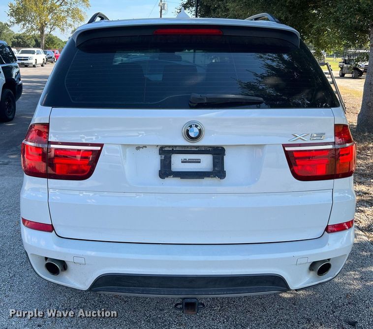 image for item LF9370 2011 BMW X5  SUV