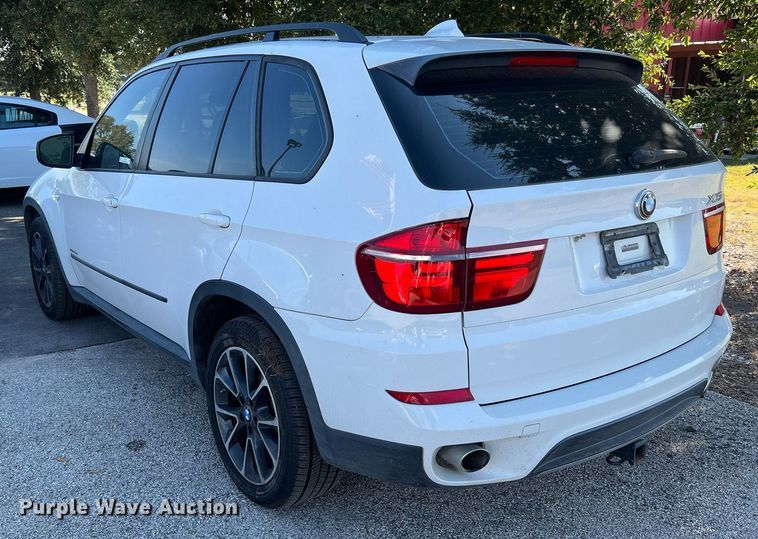 image for item LF9370 2011 BMW X5  SUV