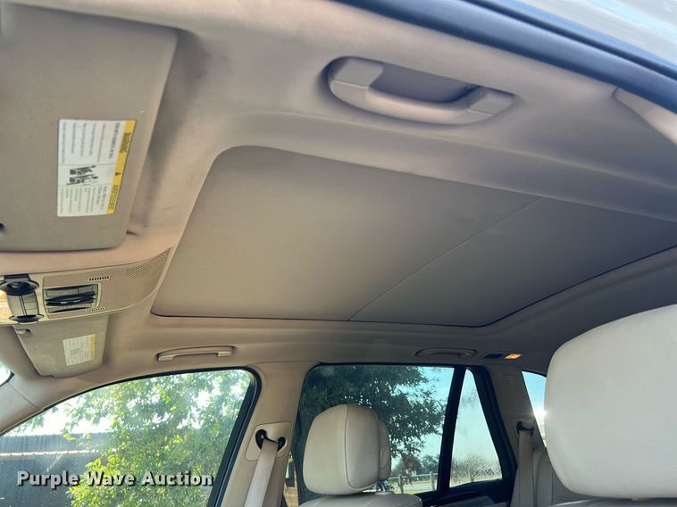 image for item LF9370 2011 BMW X5  SUV