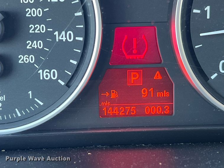 image for item LF9370 2011 BMW X5  SUV