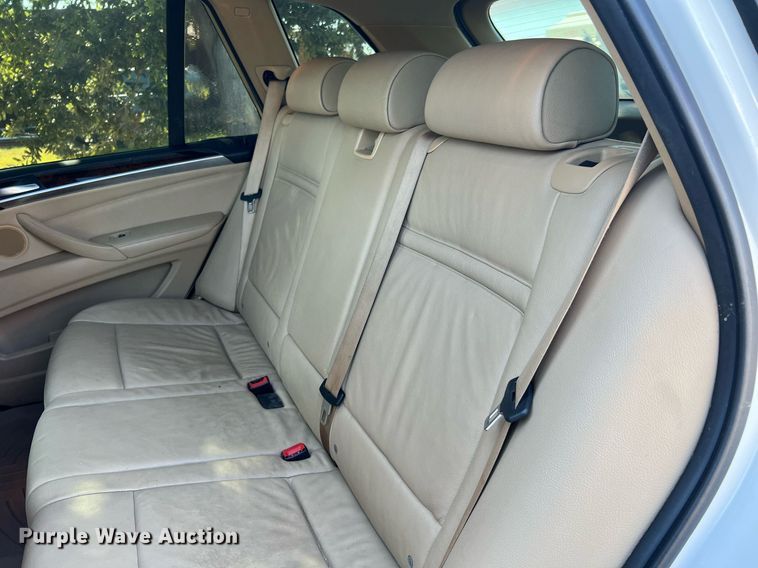 image for item LF9370 2011 BMW X5  SUV