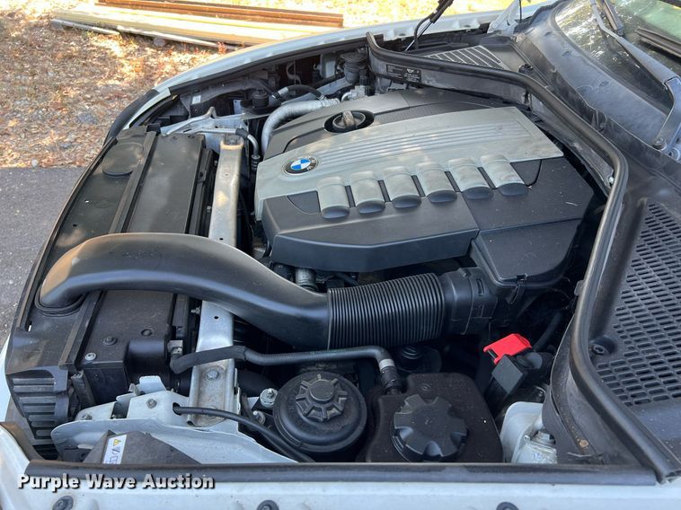 image for item LF9370 2011 BMW X5  SUV