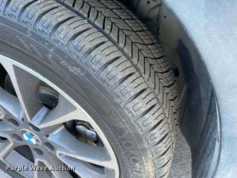 image for item LF9370 2011 BMW X5  SUV