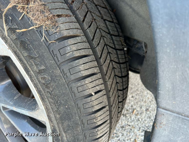 image for item LF9370 2011 BMW X5  SUV