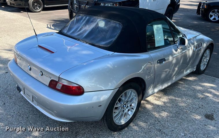 image for item LF9371 2001 BMW Z3 Roadster 2.5i  convertible