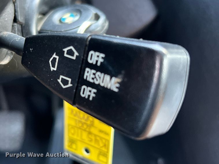 image for item LF9371 2001 BMW Z3 Roadster 2.5i  convertible