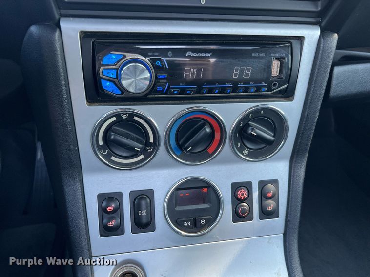 image for item LF9371 2001 BMW Z3 Roadster 2.5i  convertible