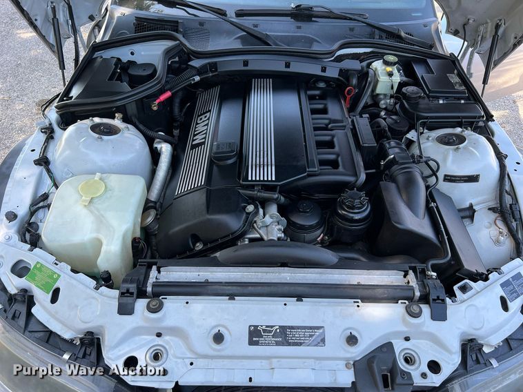 image for item LF9371 2001 BMW Z3 Roadster 2.5i  convertible