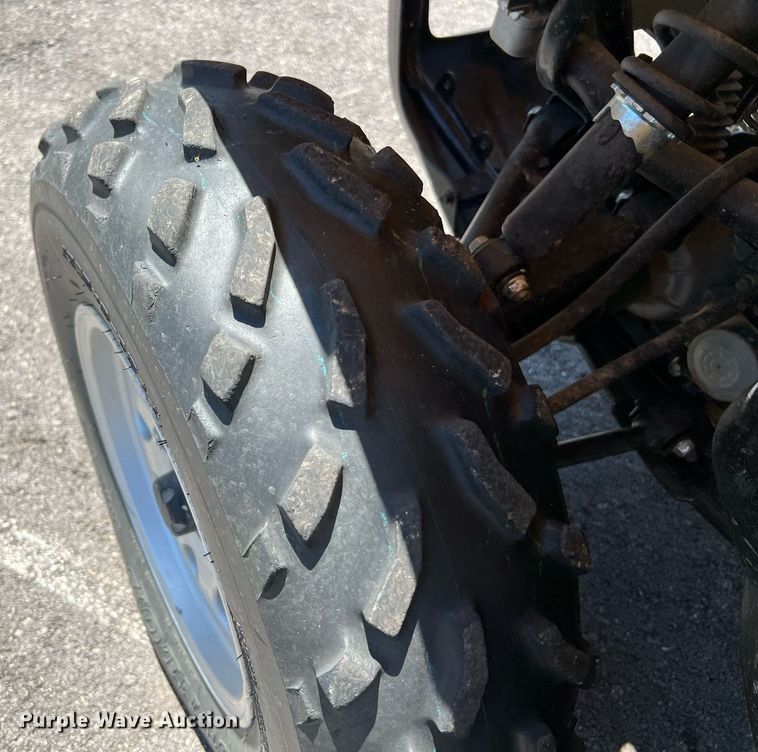 image for item LF9384 2004 Suzuki Vinson QuadRunner  ATV