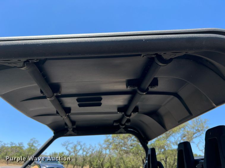 image for item LF9385 2016 Yamaha Viking  utility vehicle