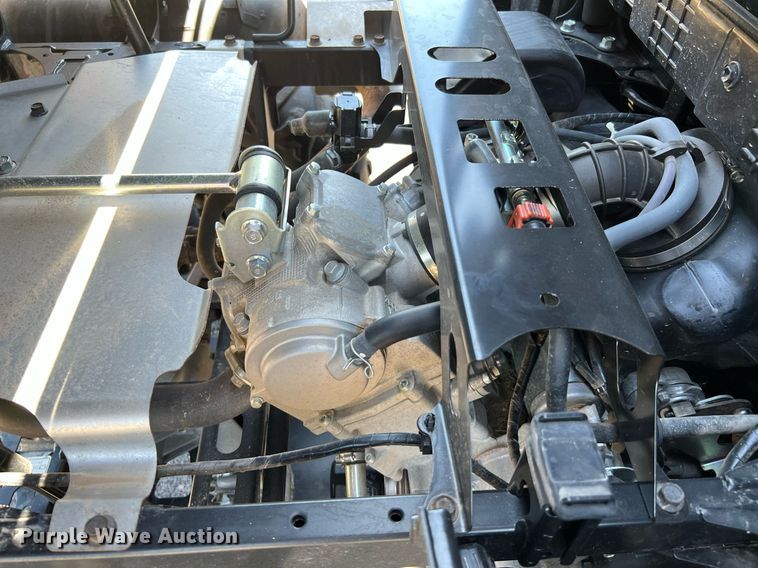 image for item LF9385 2016 Yamaha Viking  utility vehicle