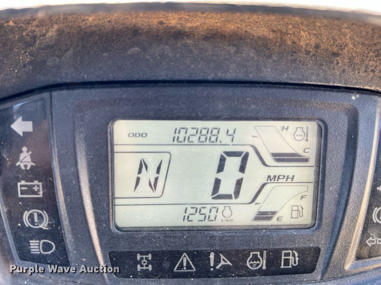 image for item LF9407 2018 Kubota RTV XG850  utility vehicle