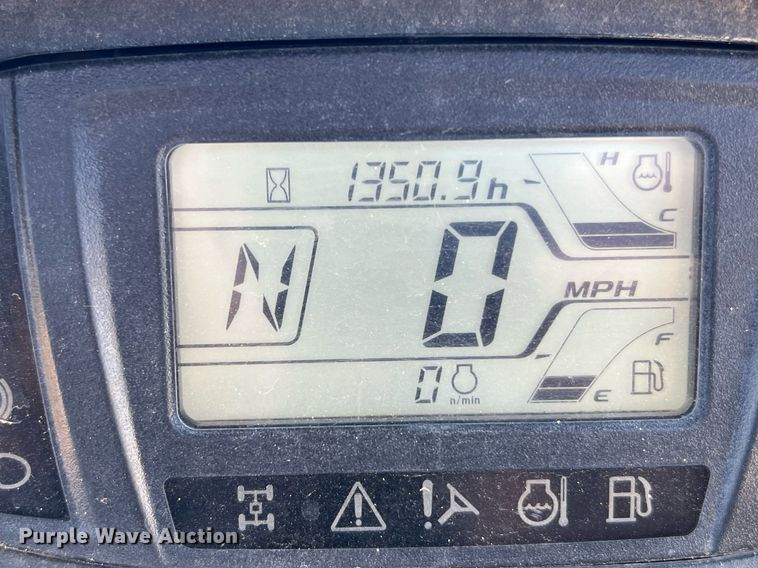 image for item LF9407 2018 Kubota RTV XG850  utility vehicle