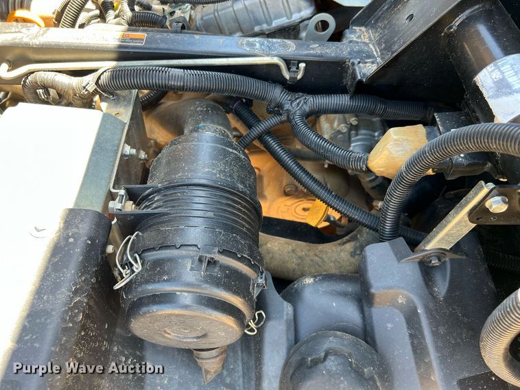 image for item LF9407 2018 Kubota RTV XG850  utility vehicle