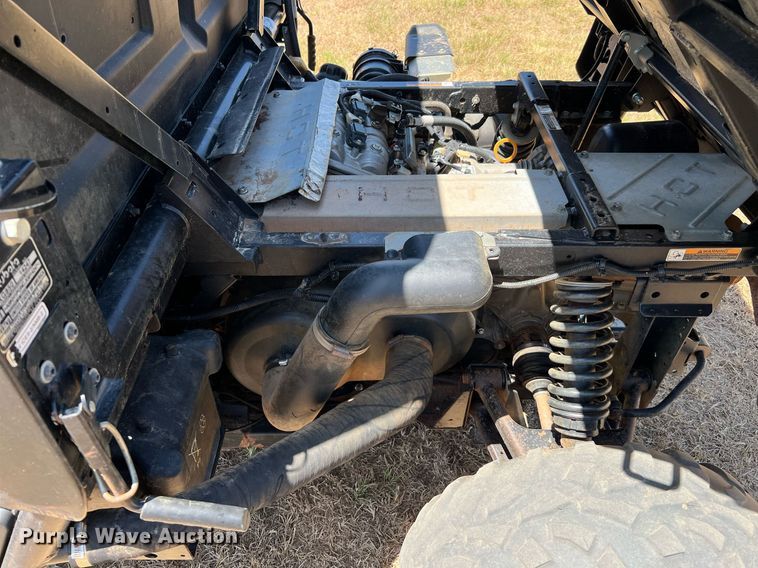 image for item LF9407 2018 Kubota RTV XG850  utility vehicle