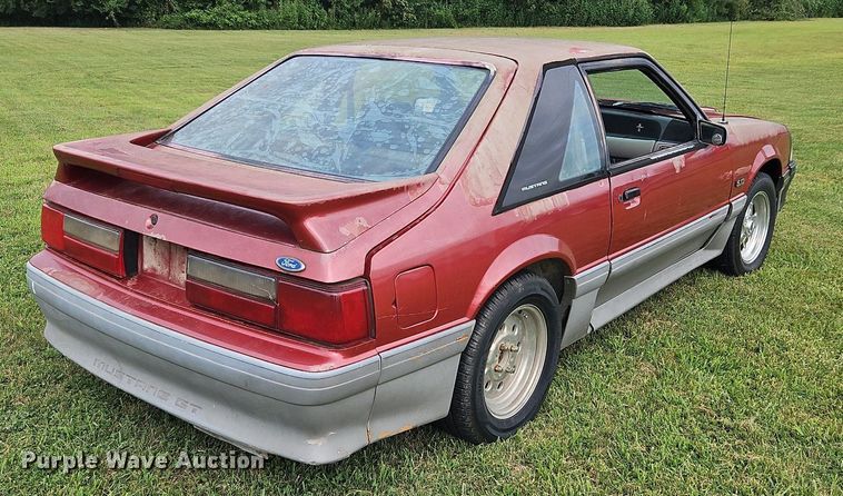image for item LM9109 1990 Ford Mustang GT 5.0