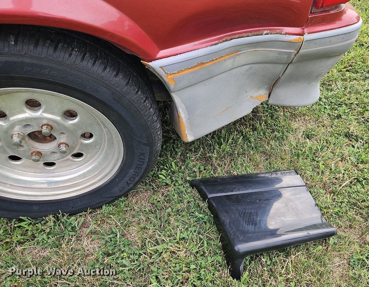 image for item LM9109 1990 Ford Mustang GT 5.0