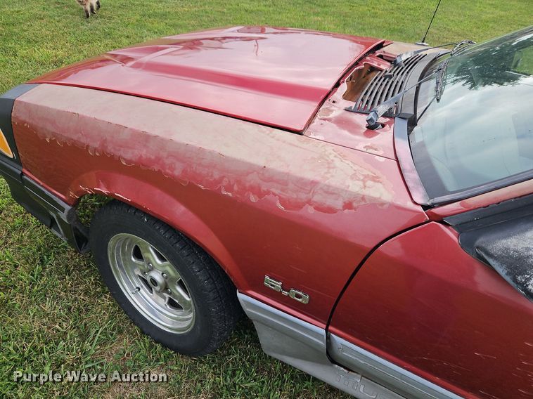 image for item LM9109 1990 Ford Mustang GT 5.0