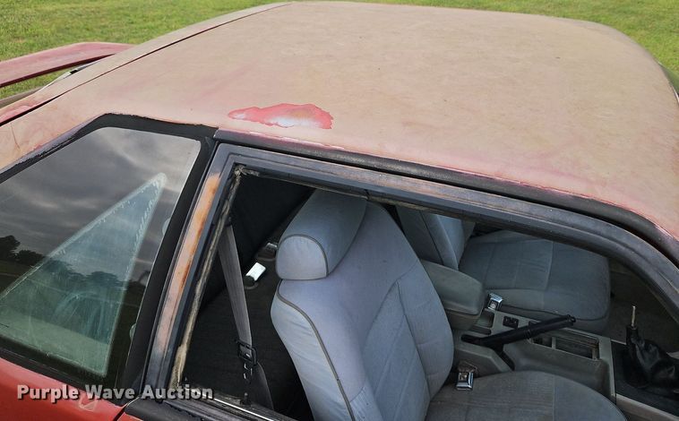 image for item LM9109 1990 Ford Mustang GT 5.0