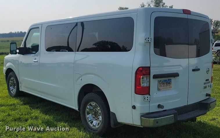 image for item LQ9104 2013 Nissan NV3500  van