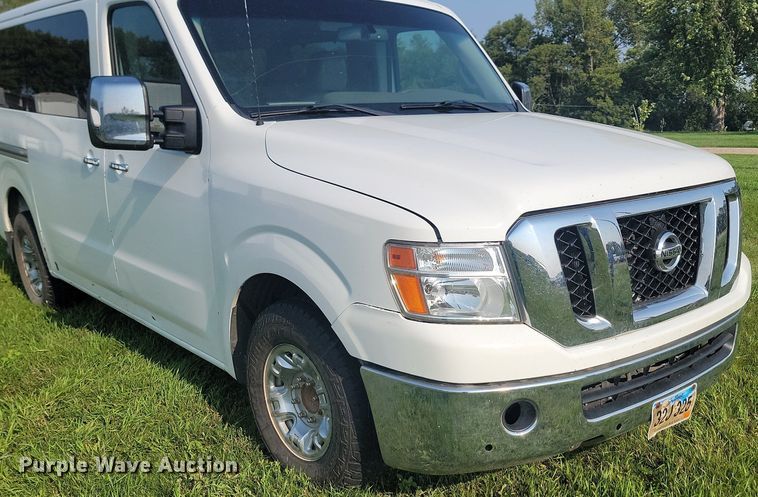 image for item LQ9104 2013 Nissan NV3500  van