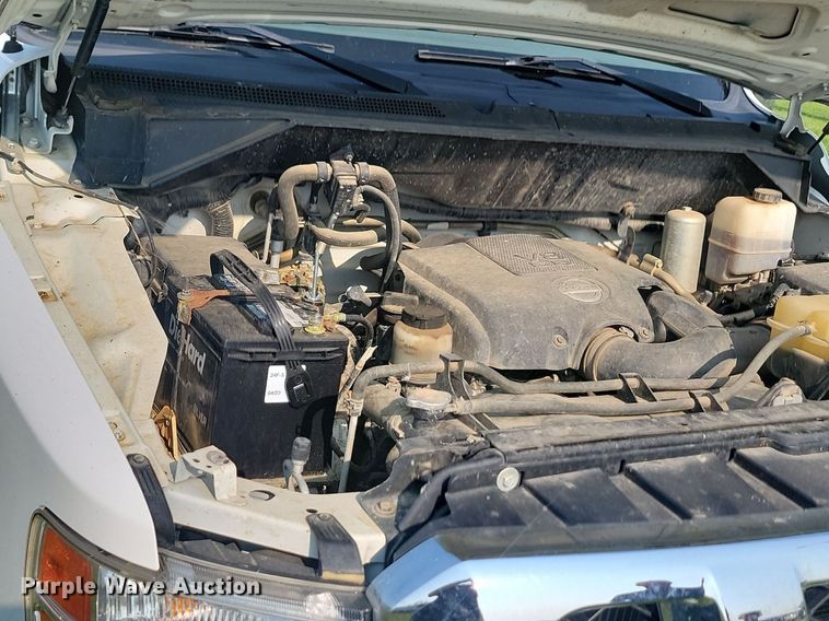 image for item LQ9104 2013 Nissan NV3500  van