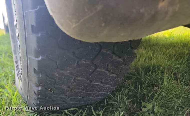 image for item LQ9104 2013 Nissan NV3500  van