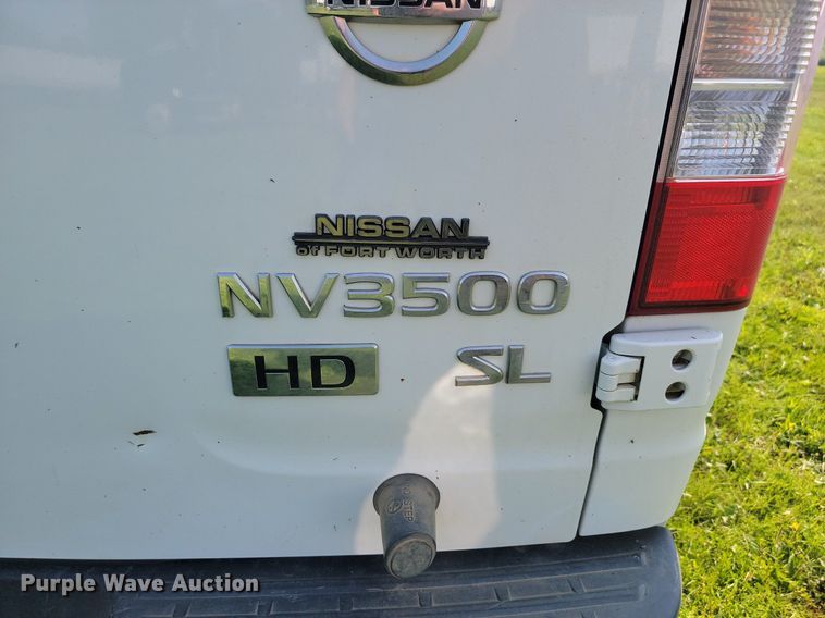 image for item LQ9104 2013 Nissan NV3500  van