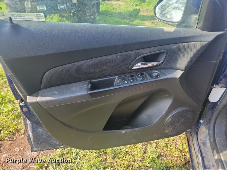 image for item LQ9108 2012 Chevrolet Cruze