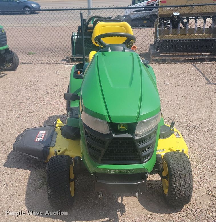 image for item LQ9111 John Deere X390  lawn mower