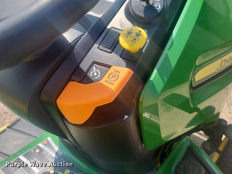 image for item LQ9111 John Deere X390  lawn mower