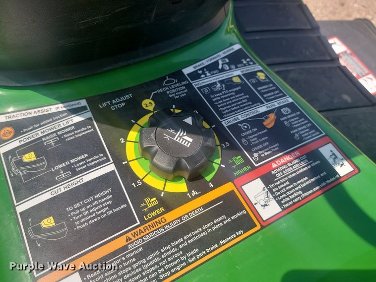 image for item LQ9111 John Deere X390  lawn mower