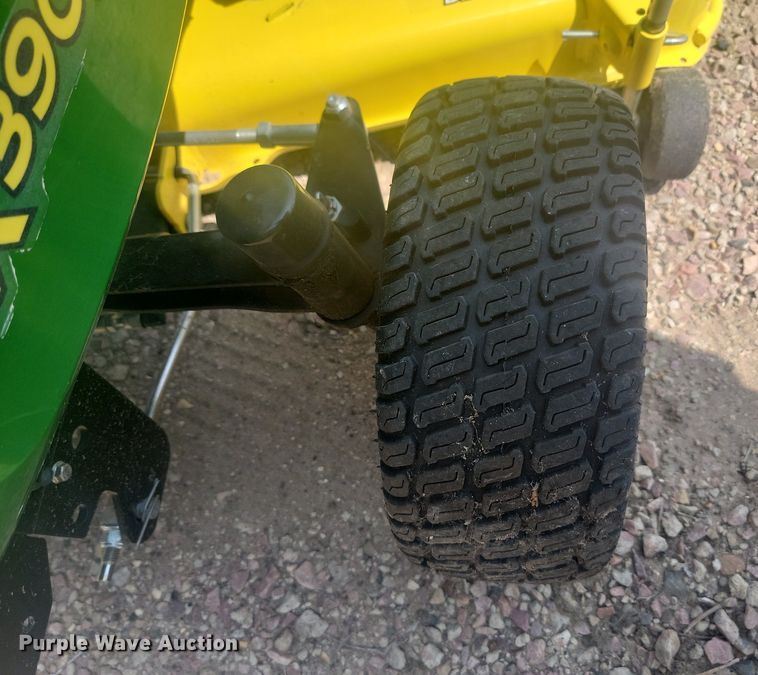 image for item LQ9111 John Deere X390  lawn mower