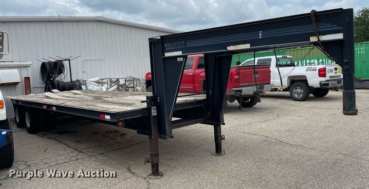 image for item LS9360 2000 Titan  equipment trailer