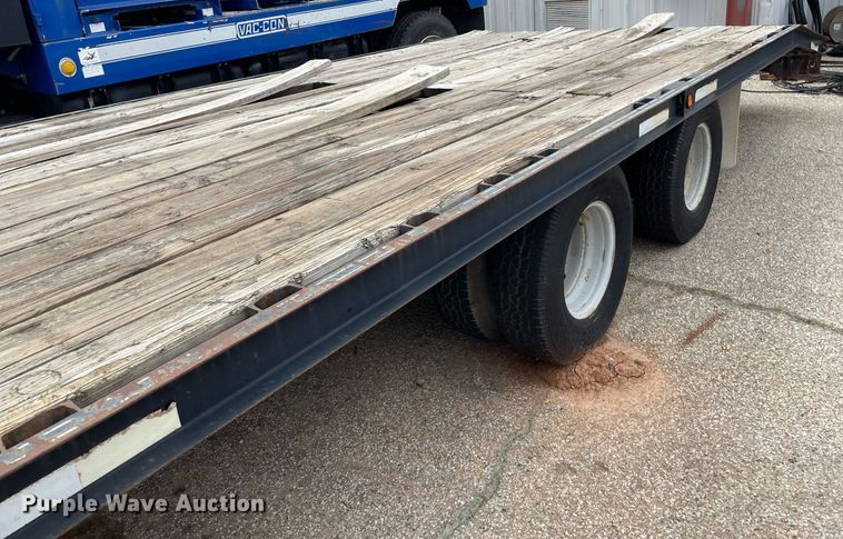 image for item LS9360 2000 Titan  equipment trailer