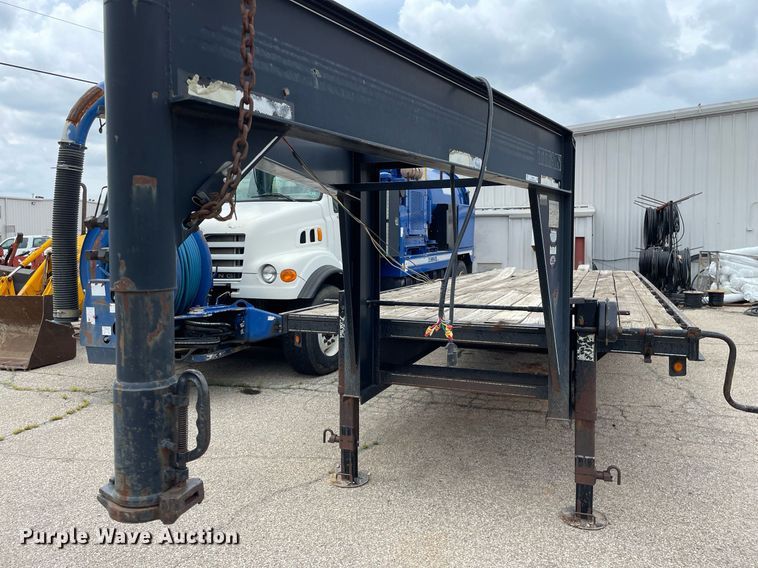 image for item LS9360 2000 Titan  equipment trailer