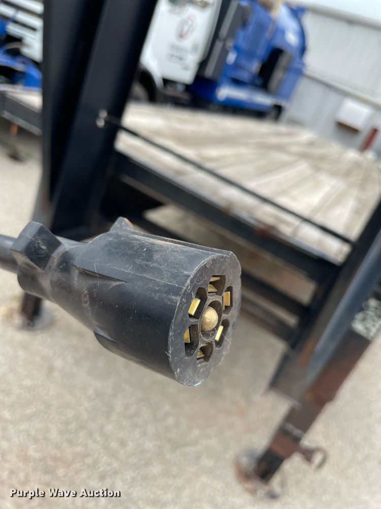 image for item LS9360 2000 Titan  equipment trailer