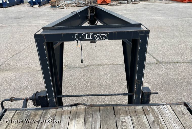 image for item LS9360 2000 Titan  equipment trailer