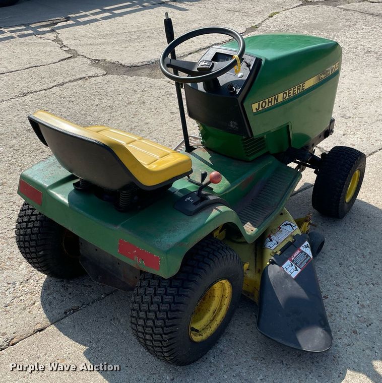 image for item LV9782 John Deere 165  lawn mower