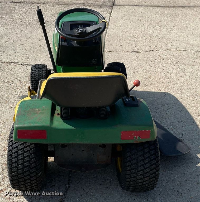 image for item LV9782 John Deere 165  lawn mower