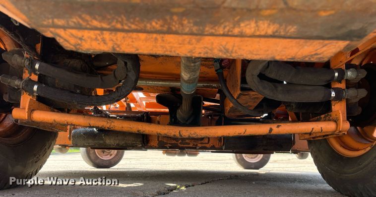 image for item LV9783 Scag Turf Tiger  ZTR lawn mower