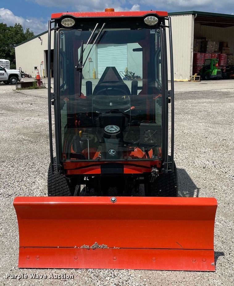 image for item LV9785 Kubota F3990  lawn mower