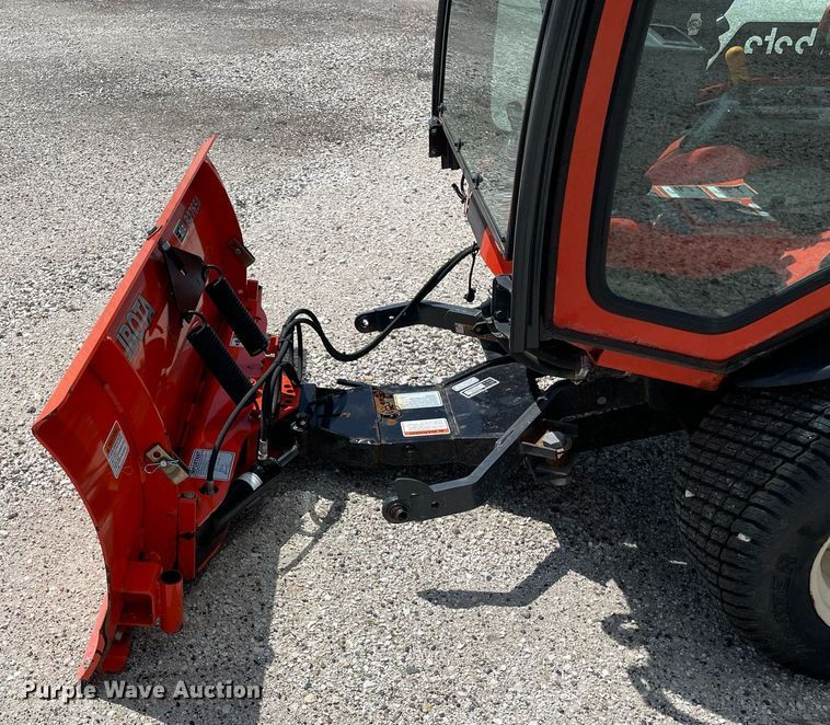 image for item LV9785 Kubota F3990  lawn mower